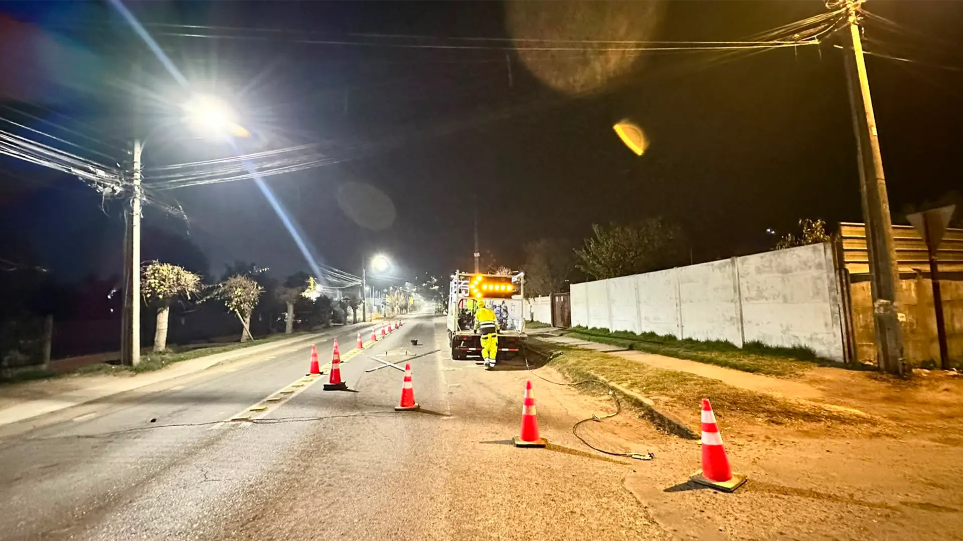 Demarcación de calzadas y soleras en la zona urbana de Catemu
